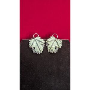 Grape Leaf White Enamel Silver Tone Vintage Sarah Coventry Clip On Earrings